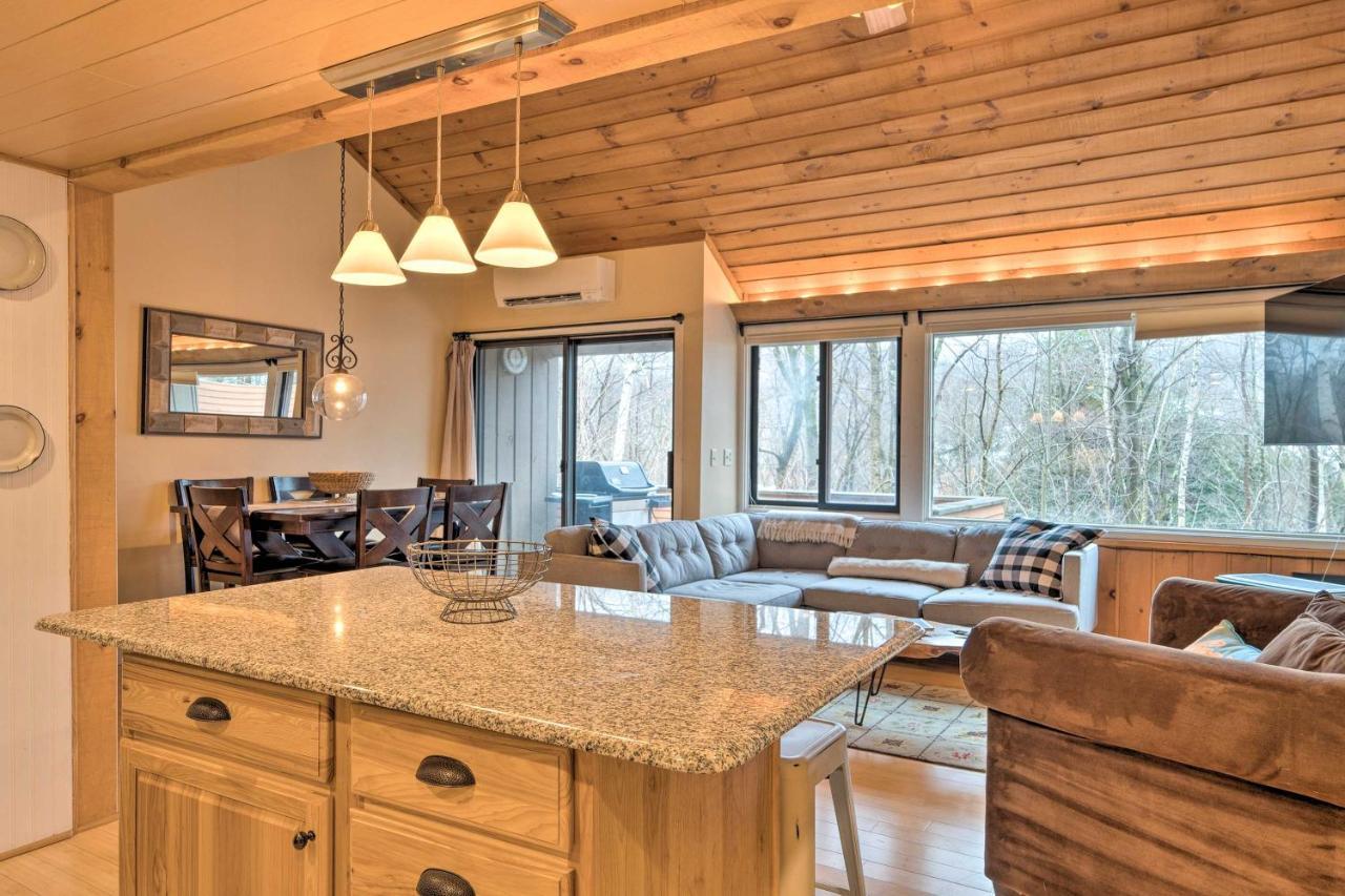 Updated Loon Townhome With Mtn Views And Ski Shuttle! リンカーン エクステリア 写真